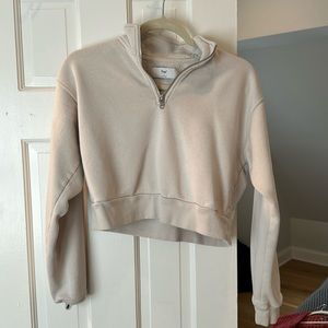 Aritzia cropped cream sweatshirt